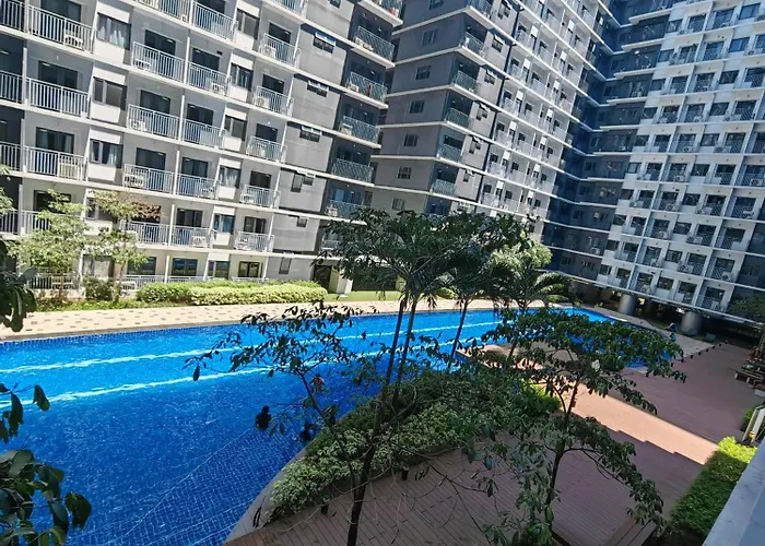Near Airport Malls Shore 3